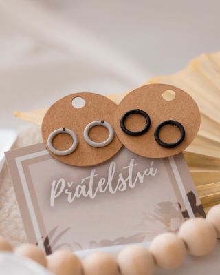 Co pro tebe znamená přátelství? Pro mě je to ticho, ve kterém si rozumíme beze slov. Smích, co léčí. Upřímnost, co hřeje....